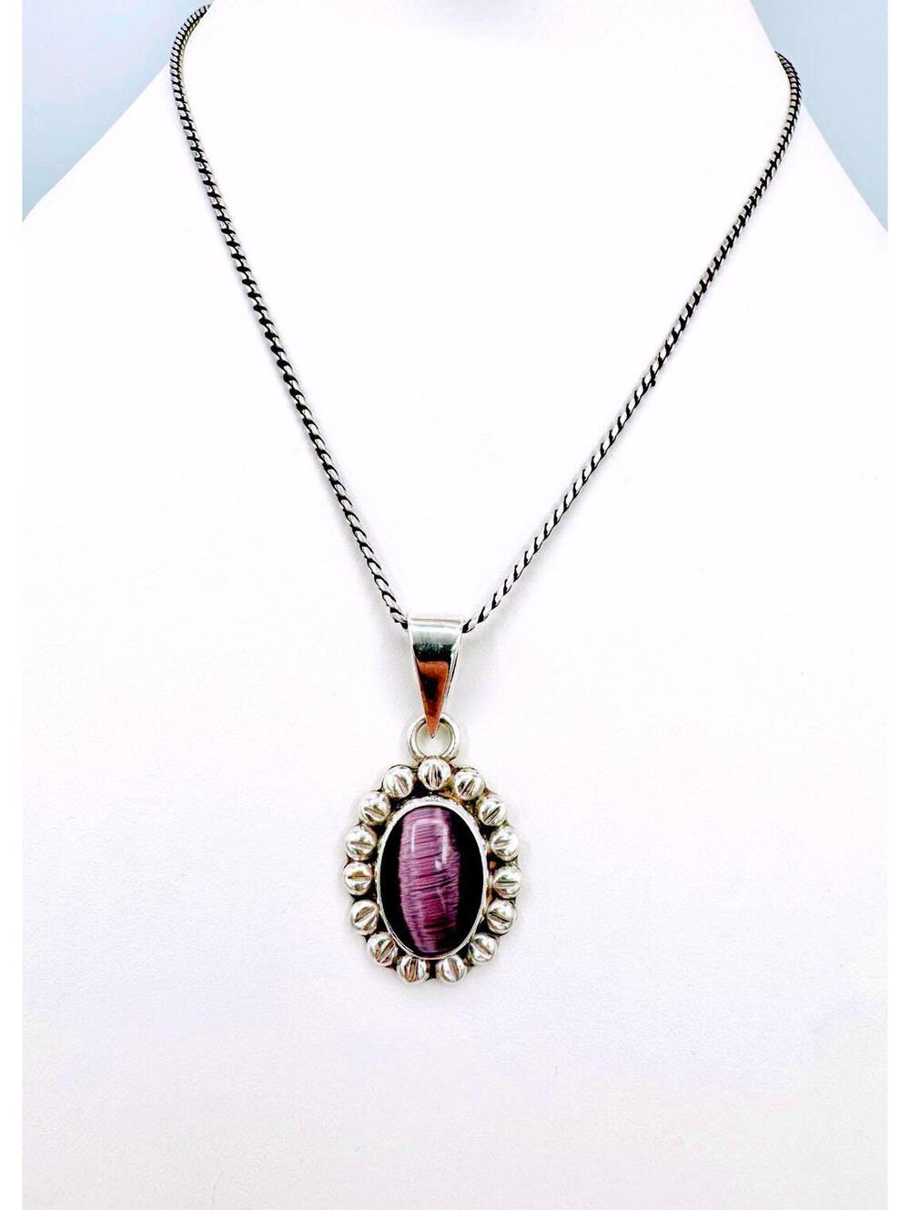 Sterling silver rope chain w/ vintage Taxco purple cats eye gemstone pendant
